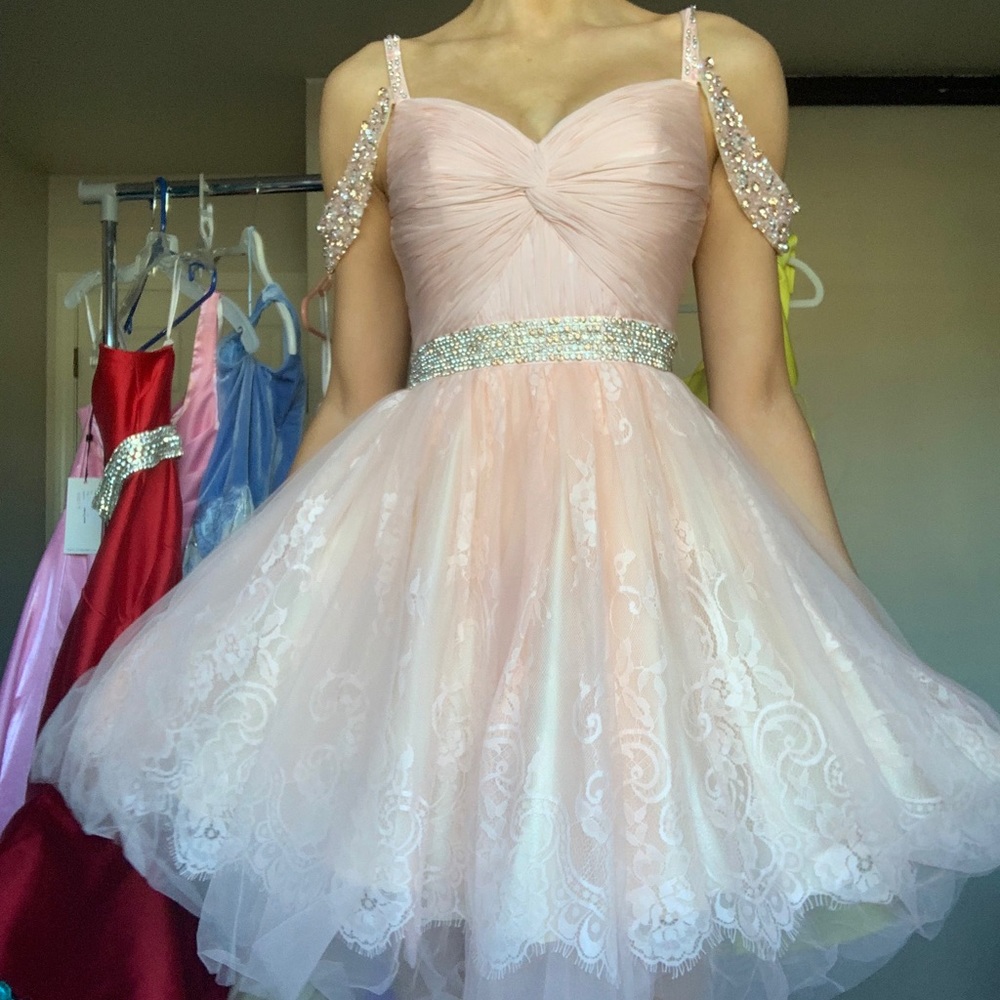 CUTE Pink cocktail, NWT never worn